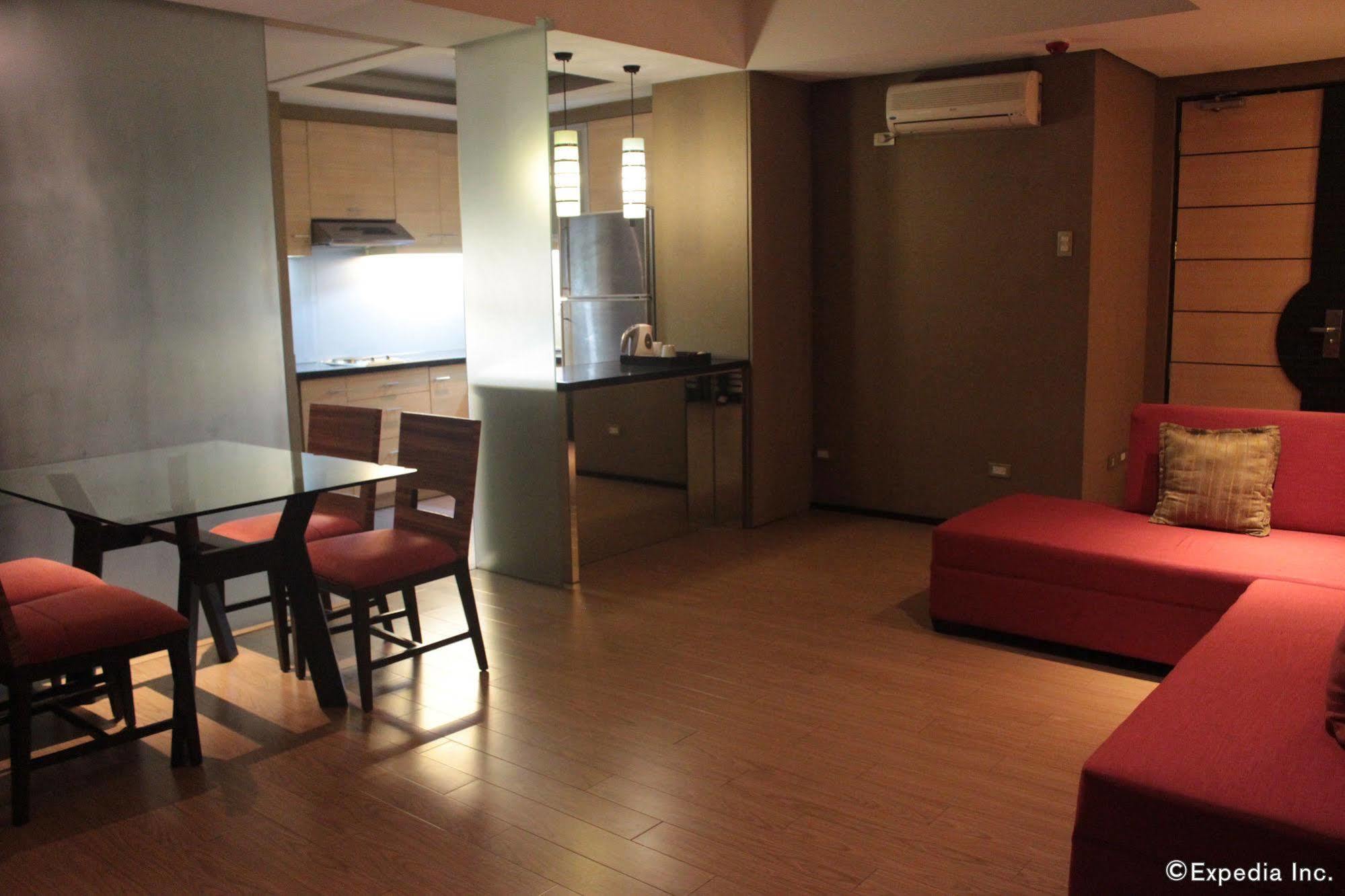 Soleste Suites Quezon City Exteriör bild
