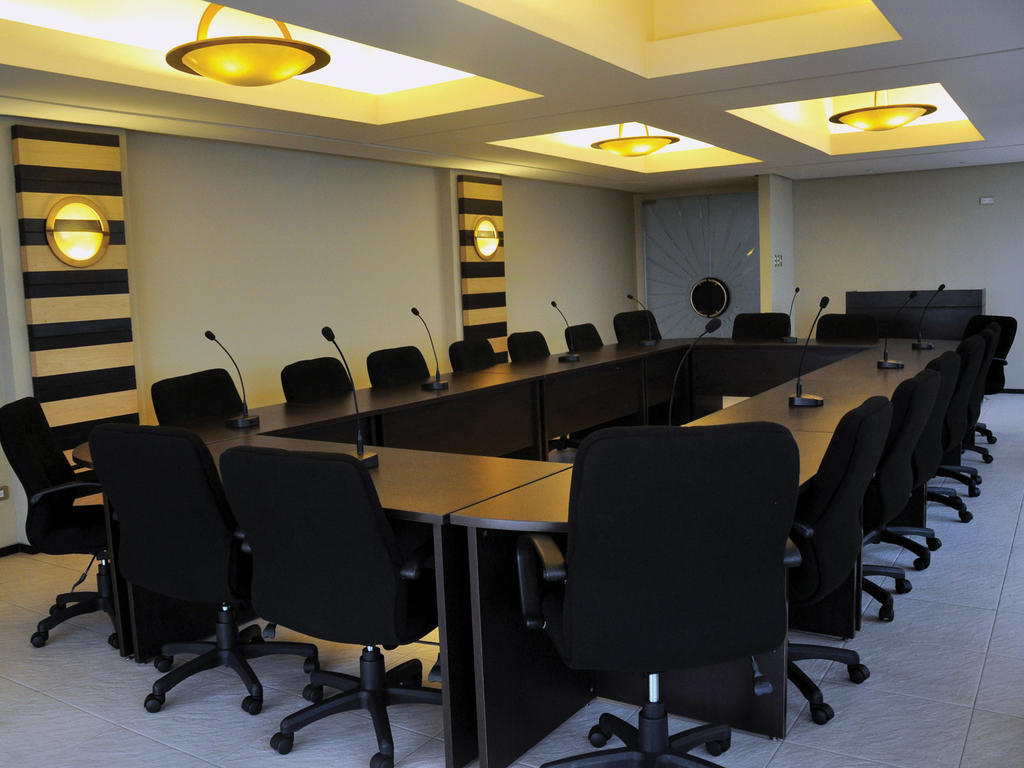 Soleste Suites Quezon City Exteriör bild